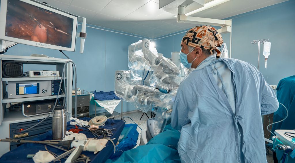 Intuitive Surgical’s da Vinci system- Surgical Robot